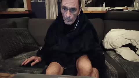 bigswe1 online show from March 4, 2025, 1:55 am