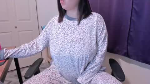  Nubia  online show from January 21, 2025, 2:22 am