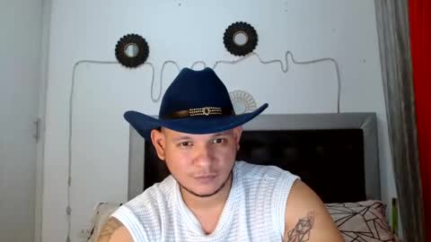 Snapshot of bigthick_blackcock chatting on September 26, 2025, 7:01 am MANUEL online show from September 26, 2025, 7:01 am