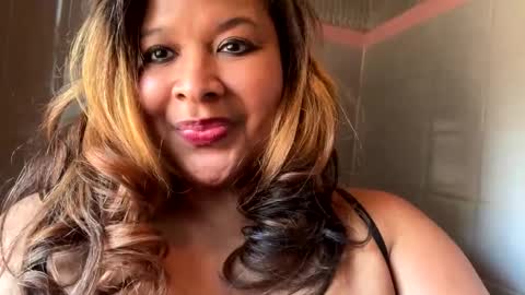 Snapshot of bigtits1234 chatting on January 15, 2025, 5:47 pm Mochas 42HH Room online show from January 15, 2025, 5:47 pm