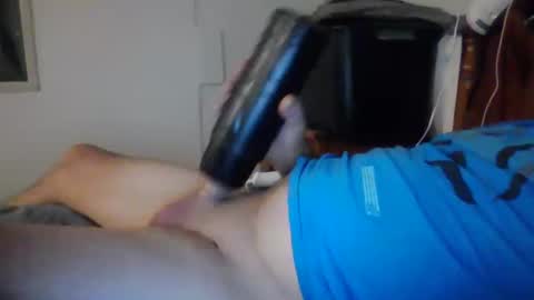 Snapshot of bigtonni chatting on January 18, 2025, 2:14 am bigtonni online show from January 18, 2025, 2:14 am