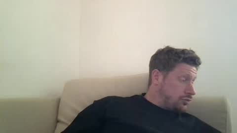 Snapshot of bigwhitecock71 chatting on January 23, 2025, 2:39 pm Big white cock online show from January 23, 2025, 2:39 pm