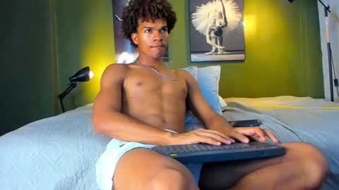 bigxxo online show from December 20, 2024, 5:14 am