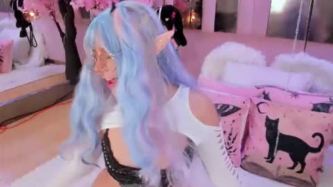 Biizzy online show from December 19, 2025, 6:20 am