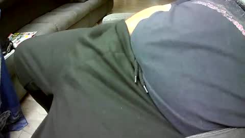 Snapshot of bikeman17 chatting on February 1, 2025, 8:16 pm bikeman17 online show from February 1, 2025, 8:16 pm