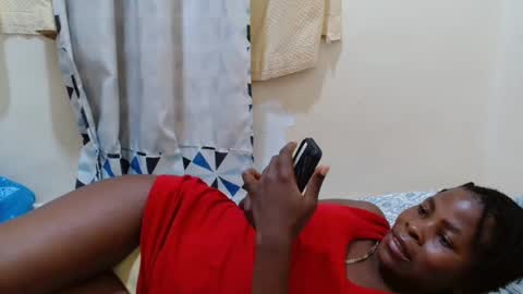 Snapshot of bilia_ebony chatting on January 23, 2025, 2:39 pm Bilia online show from January 23, 2025, 2:39 pm