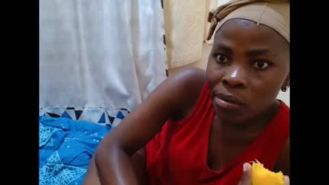 Snapshot of bilia_ebony chatting on February 2, 2025, 4:43 pm Bilia online show from February 2, 2025, 4:43 pm