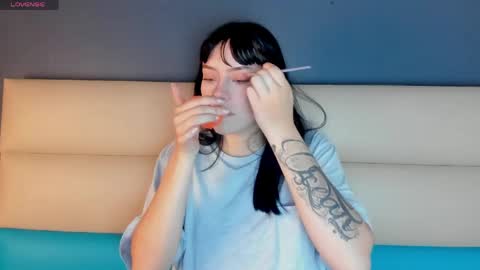 Snapshot of bilie__eilish chatting on April 30, 2026, 12:11 pm bilie__eilish online show from April 30, 2026, 12:11 pm
