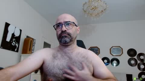 Bill online show from October 20, 2025, 10:49 am