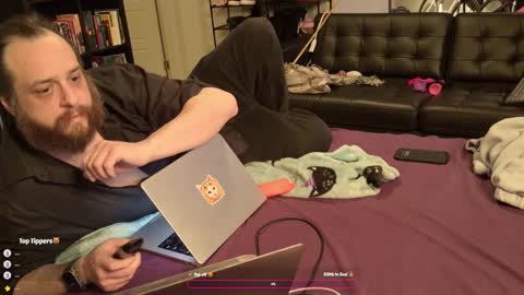 Danny online show from March 4, 2025, 4:06 am