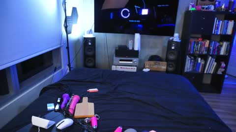 Danny online show from October 20, 2025, 10:27 am