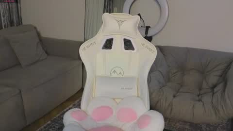 bimboterica online show from December 3, 2025, 3:32 pm