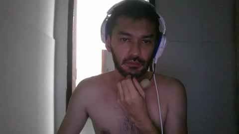 binhodm1 online show from December 19, 2024, 11:18 am