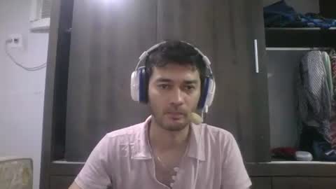 binhodm1 online show from January 11, 2025, 2:20 am