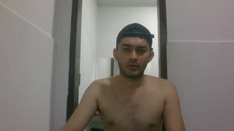 binhodm1 online show from March 5, 2025, 4:13 am