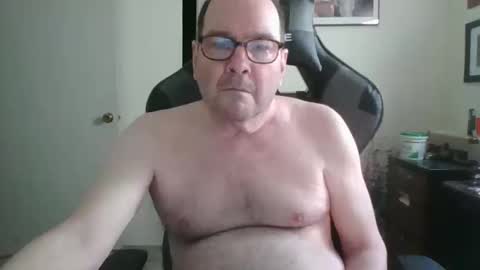 Snapshot of bink195234 chatting on October 10, 2025, 4:17 pm Bink195234 online show from October 10, 2025, 4:17 pm