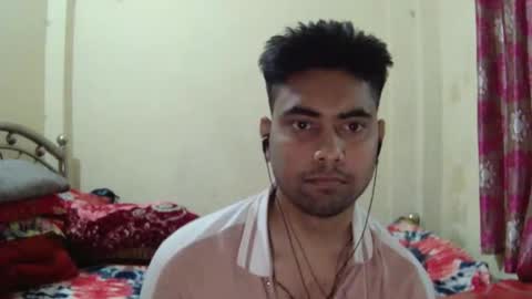 Snapshot of birbikrom104 chatting on March 5, 2026, 3:19 pm birbikrom104 online show from March 5, 2026, 3:19 pm