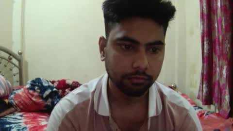 Snapshot of birbikrom104 chatting on March 13, 2026, 6:31 am birbikrom104 online show from March 13, 2026, 6:31 am