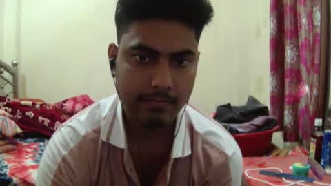 Snapshot of birbikrom104 chatting on April 7, 2026, 3:07 am birbikrom104 online show from April 7, 2026, 3:07 am