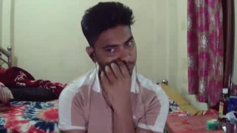 Snapshot of birbikrom104 chatting on April 7, 2026, 3:34 pm birbikrom104 online show from April 7, 2026, 3:34 pm