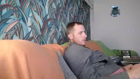 Snapshot of bizoukey15 chatting on September 24, 2025, 1:31 am bizoukey15 online show from September 24, 2025, 1:31 am