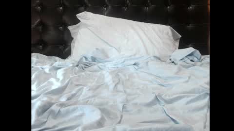 BJboi online show from January 8, 2025, 6:20 pm