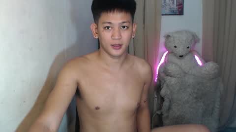 alex online show from November 5, 2025, 8:25 am