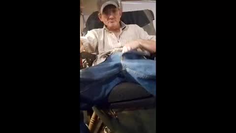 bjpayn347054 online show from January 11, 2026, 7:41 pm