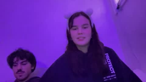 bkws985 online show from October 18, 2025, 1:30 am