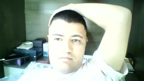 black974430 online show from November 19, 2025, 11:32 am