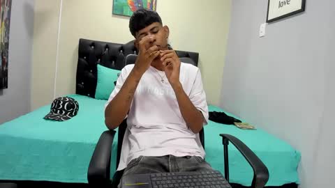 boy online show from March 1, 2025, 6:24 am