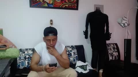 black_hot26 online show from September 21, 2025, 2:29 pm