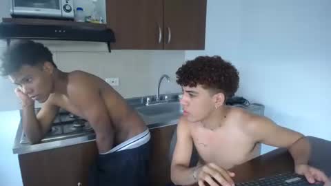 Snapshot of black_men9 chatting on March 24, 2026, 10:37 pm black_men9 online show from March 24, 2026, 10:37 pm