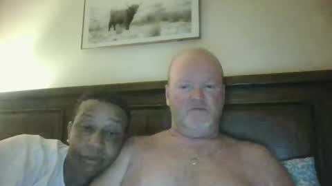 Snapshot of black_n_white4 chatting on December 30, 2024, 11:04 am black_n_white4 online show from December 30, 2024, 11:04 am