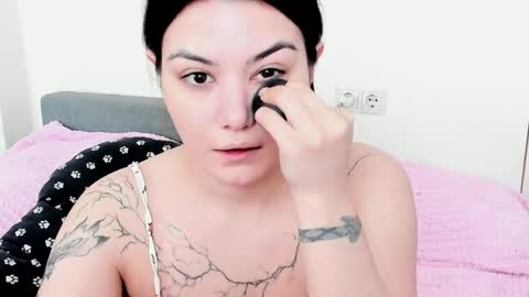 Mon Mon online show from April 18, 2026, 2:37 am