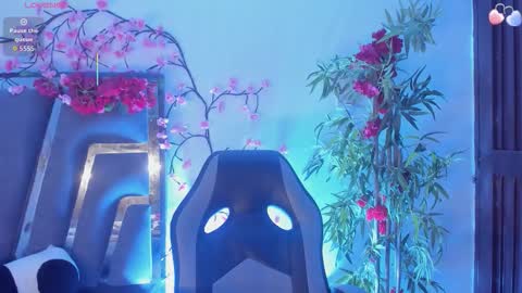 B L A C K  R O S E  online show from November 10, 2025, 11:20 am