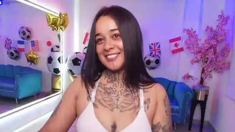 Snapshot of black_roseee chatting on June 20, 2026, 4:15 am Rousse online show from June 20, 2026, 4:15 am