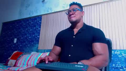 duglas online show from March 29, 2026, 8:53 pm