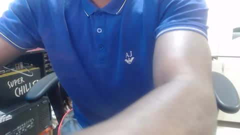 Snapshot of black_shatb chatting on March 1, 2026, 12:40 pm Black online show from March 1, 2026, 12:40 pm