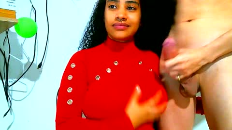 blackandwhitesex0123 online show from March 26, 2026, 12:06 am