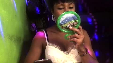 Snapshot of blackasiancockts chatting on January 12, 2025, 1:37 pm Crystal online show from January 12, 2025, 1:37 pm