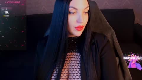 blackberry_star online show from December 18, 2025, 7:36 am