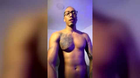 Snapshot of blackboy2874 chatting on July 9, 2026, 11:31 pm DWAYNE BELL online show from July 9, 2026, 11:31 pm