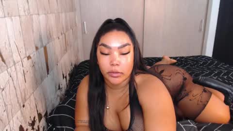 Snapshot of blackchiina chatting on February 7, 2025, 1:25 am Blackchiina online show from February 7, 2025, 1:25 am