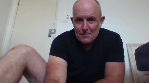 blackdog71 online show from March 5, 2025, 2:46 am