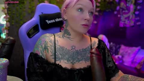 Alice online show from September 17, 2025, 7:04 pm