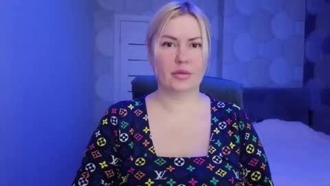 Snapshot of blackeyes11 chatting on January 13, 2026, 3:01 am blackeyes11 online show from January 13, 2026, 3:01 am