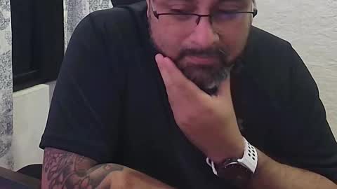 blackfirebird online show from October 29, 2025, 1:41 am