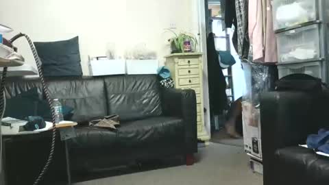 Me and her online show from March 28, 2026, 12:05 pm