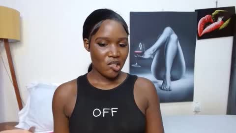 Smiley sylivia online show from December 16, 2025, 7:24 am